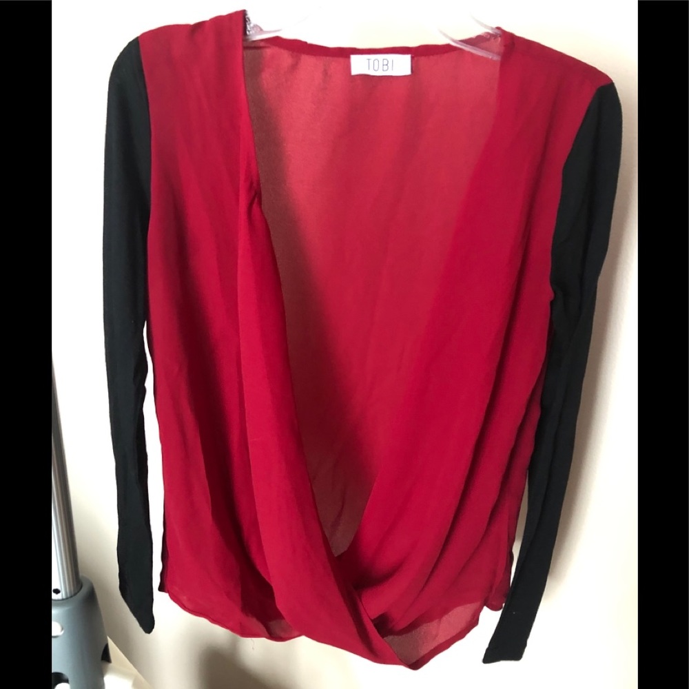 Women’s Tobi long sleeved top